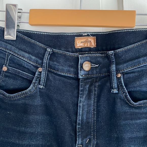 MOTHER jeans, size 24, straight leg, dark wash - Picture 6 of 10